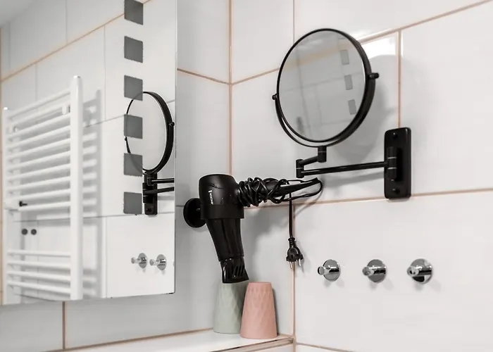 Tm - Gemuetliche Zum Wohlfuehlen - Terrasse, Kueche, Smarttv, - 5min Nach Winterberg Appartement *